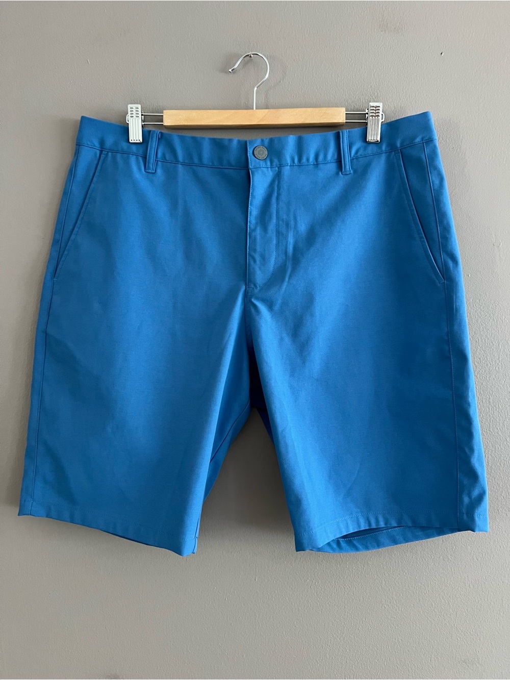 PUMA Golf Shorts Mens 36 Blue Flat Front Stretch Performance Pockets Logo